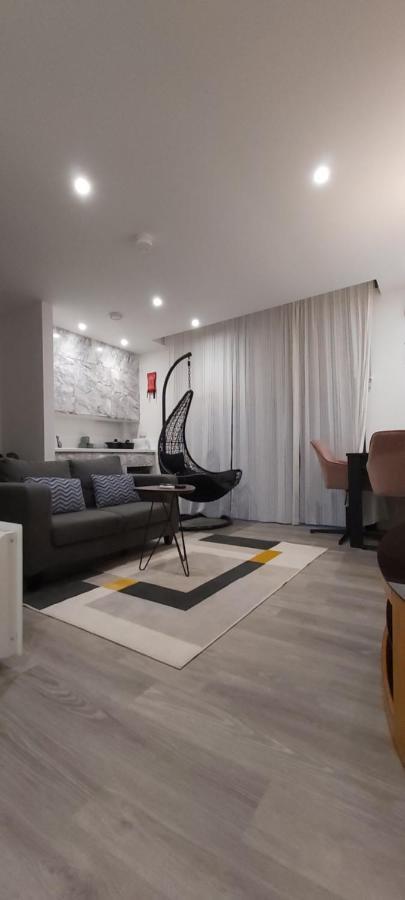 Lovely Studio Apartment Sheffield City Centre - Netflix, Wifi, Digital Tv Exterior foto