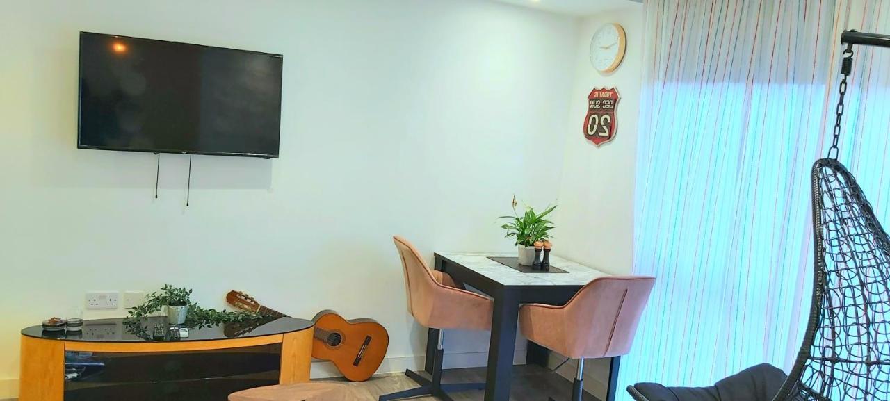 Lovely Studio Apartment Sheffield City Centre - Netflix, Wifi, Digital Tv Exterior foto